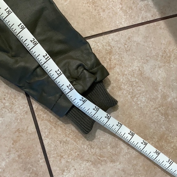 New faux leather jacket - Picture 9 of 11